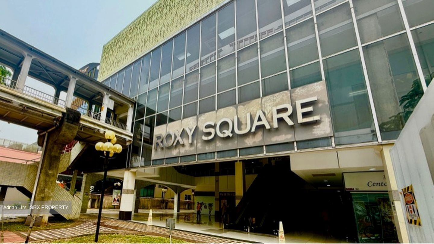 Roxy Square (D15), Retail #630251721